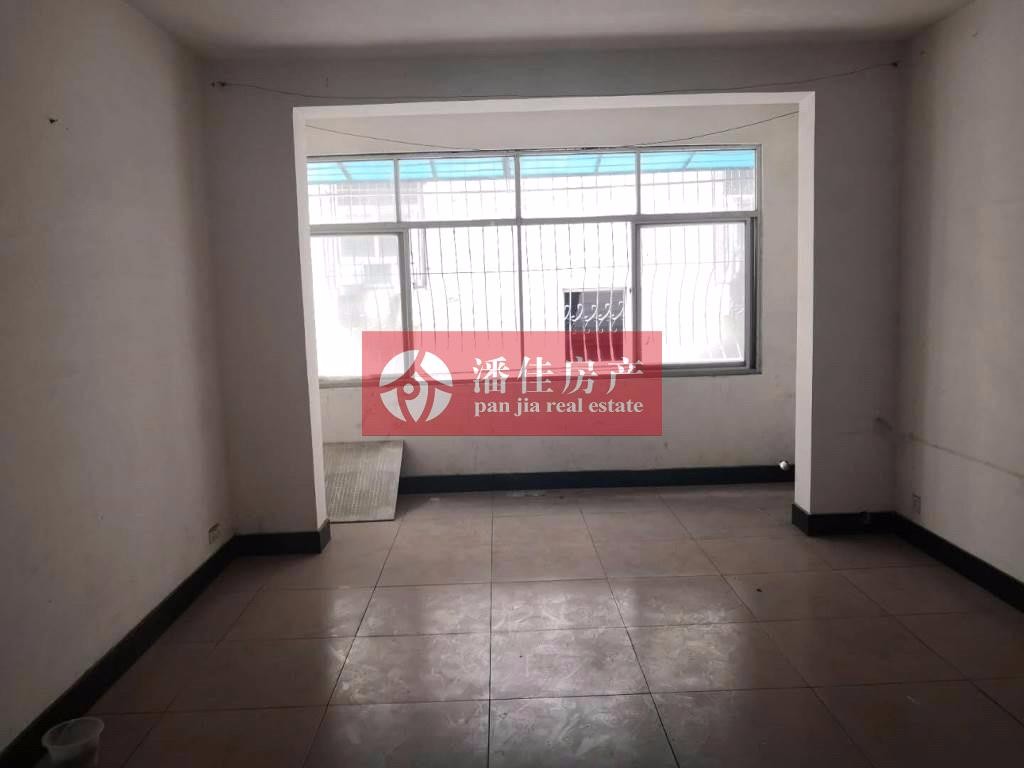 【潘佳房產(chǎn)推薦】交通東路群聲南區(qū)3樓100平米 大兩房 南北通透 超低價(jià)38萬(wàn)