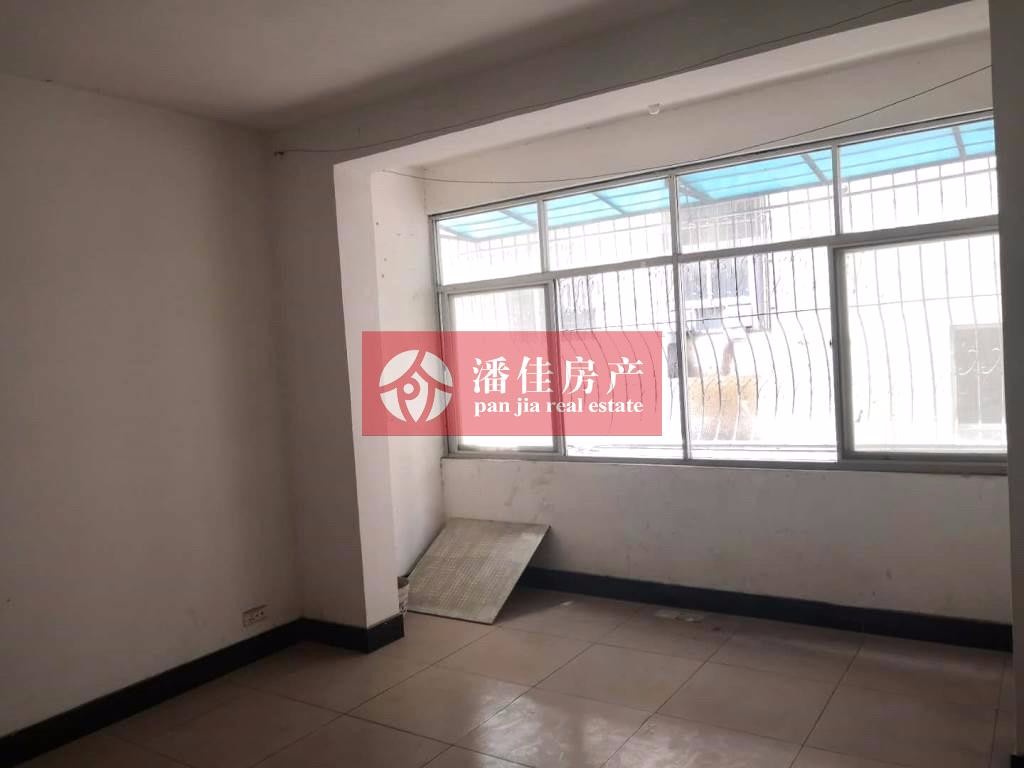 【潘佳房產(chǎn)推薦】交通東路群聲南區(qū)3樓100平米大兩房南北通透超低價(jià)38萬