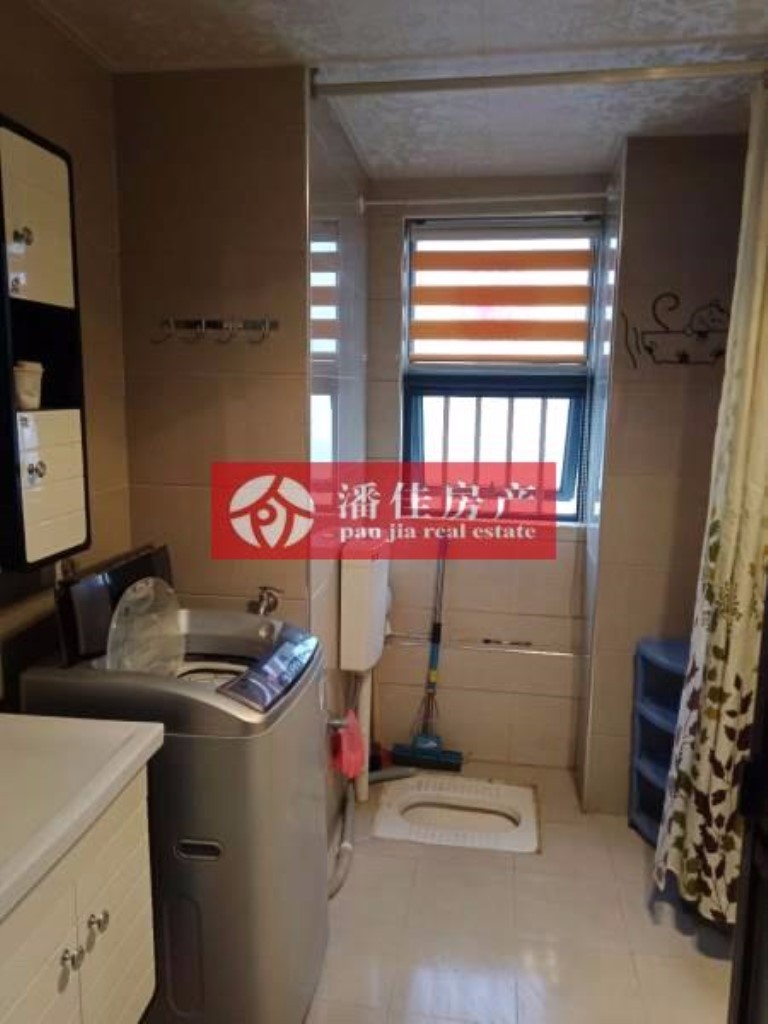 【潘佳房產(chǎn)推薦】滿二！ 付+過戶20萬以內(nèi)！銅鑼灣76㎡中層精裝拎包入住只要49萬