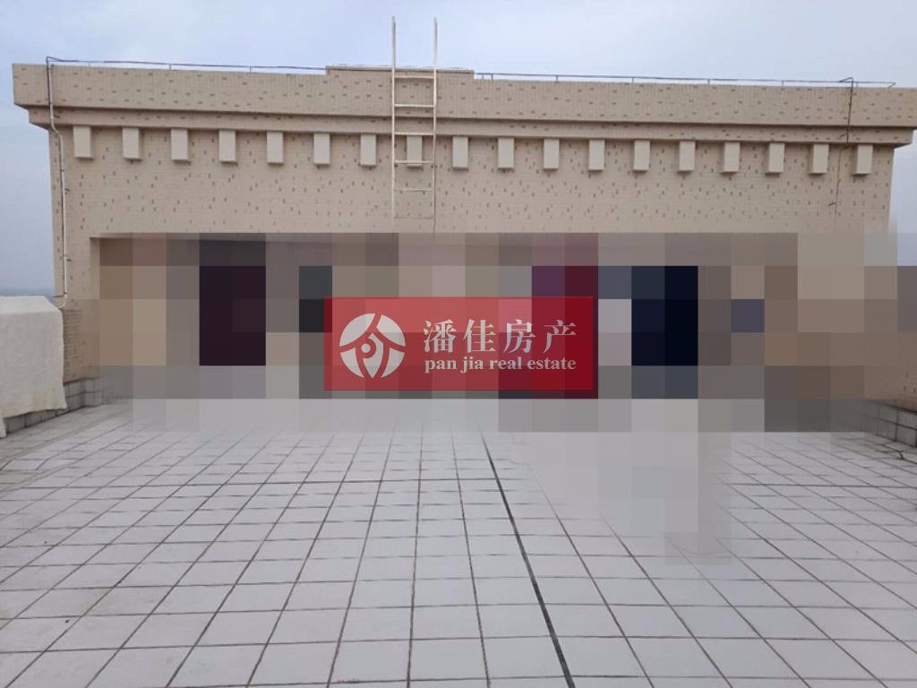 【潘佳房產(chǎn)推薦】滿二！送車位！溫哥華頂樓復(fù)式168㎡送入戶及空中花園+超大露臺只要150萬