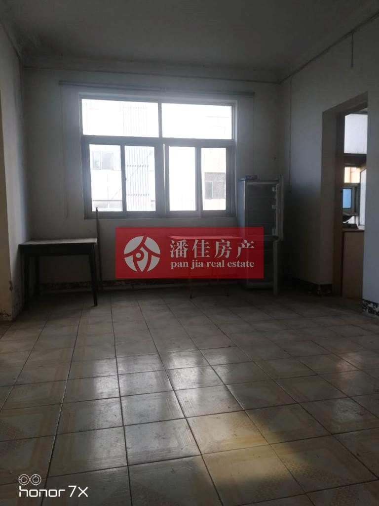 【潘佳房產(chǎn)推薦】【槐蔭大道大潤(rùn)發(fā)超市對(duì)面槐蔭閣4樓110平米三房40萬(wàn)】