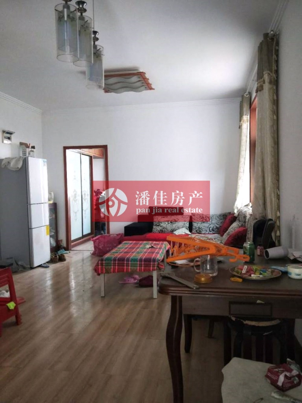 【潘佳房產(chǎn)推薦】【滿五唯 一 北辰花園超 級(jí)大陽(yáng)臺(tái) 4樓  90平米南北通透簡(jiǎn)裝42萬(wàn)】