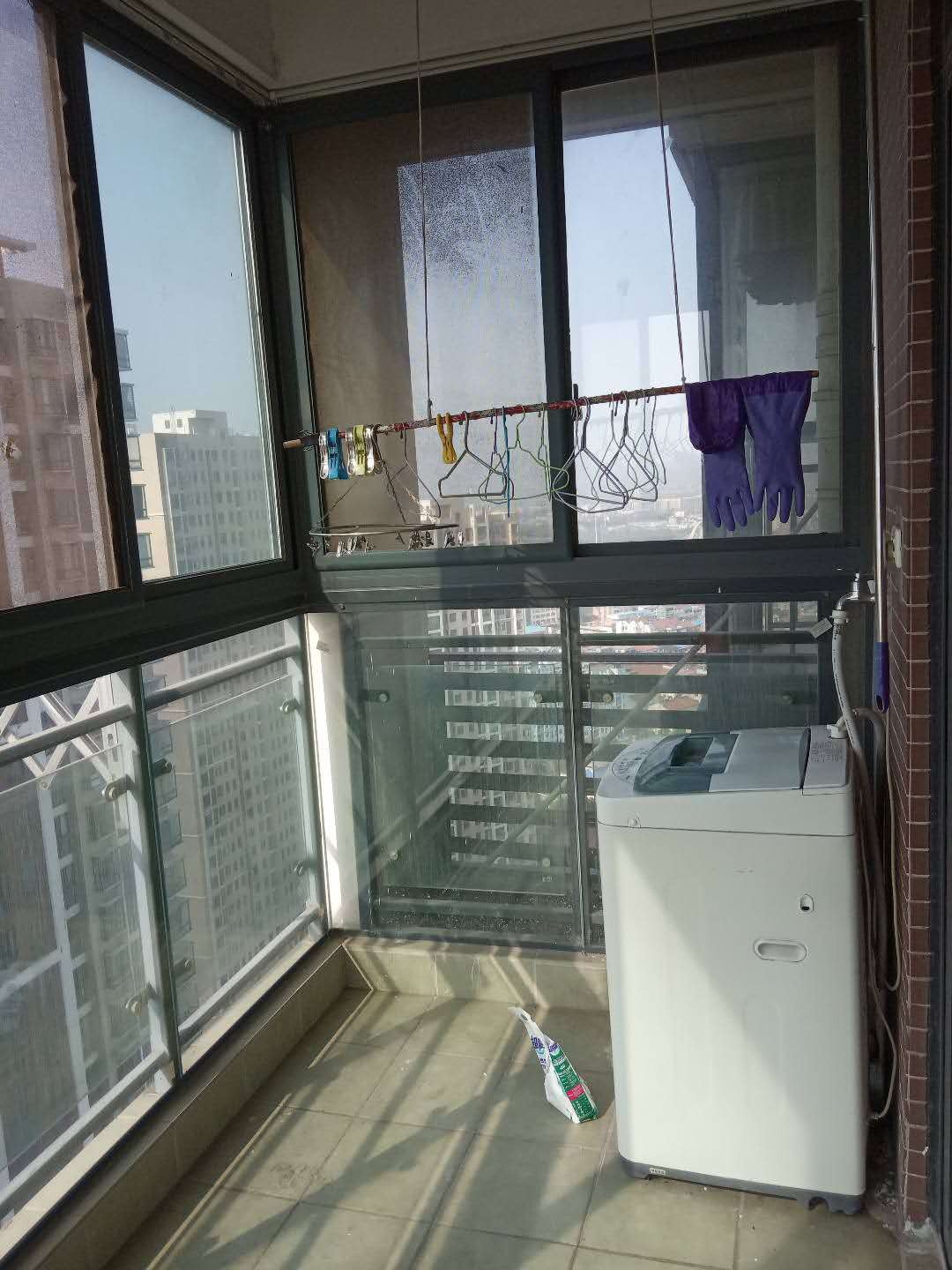 福星城 120.5平米 精裝 2證滿五過戶便宜