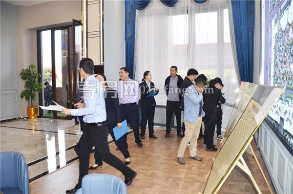 2019050309121464832wrbfoc.jpg 11.jpg