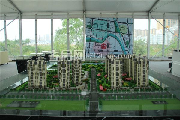 2019050417423039087di4aul.jpg 沙盤(pán).jpg