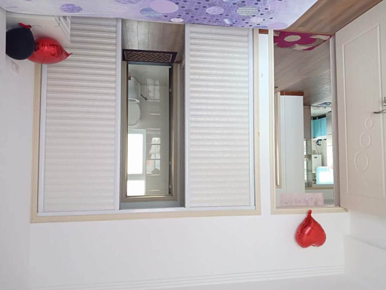 誠心出售金一華府住宅房一套，三室兩廳兩衛(wèi)，精裝修