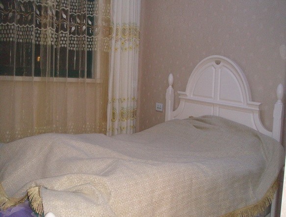 全洲國際商城北區(qū)高層電梯房出租