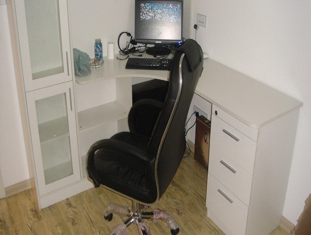 全洲國際商城北區(qū)高層電梯房出租