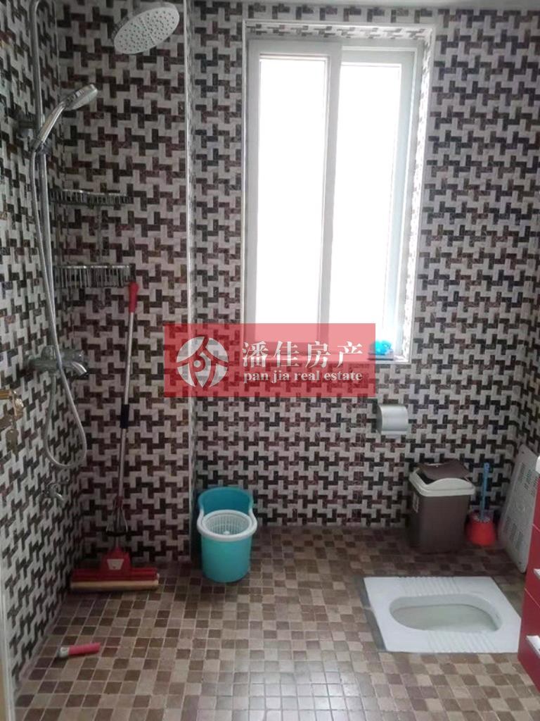 【潘佳房產(chǎn)推薦】丹陽 房！航天 府旁紫荊花園98㎡精裝南北通透