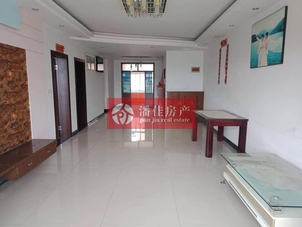 【潘佳房產(chǎn)推薦】交通路三里小區(qū)4/6樓138㎡3室2廳精裝1300元/月