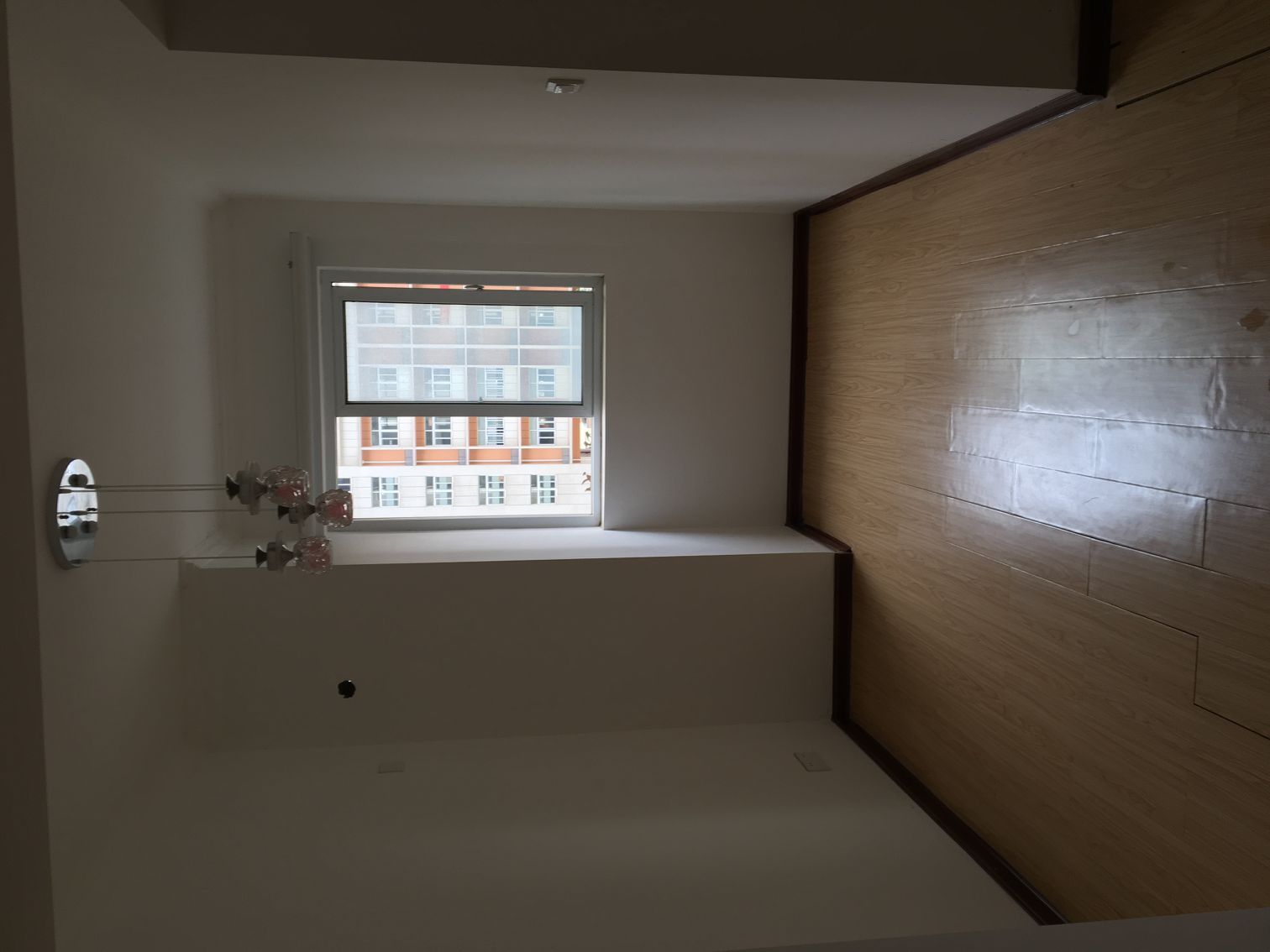 東城區(qū)灣流匯銅雀臺小區(qū)14棟1單元406精裝修房沒有住過人業(yè)主直售