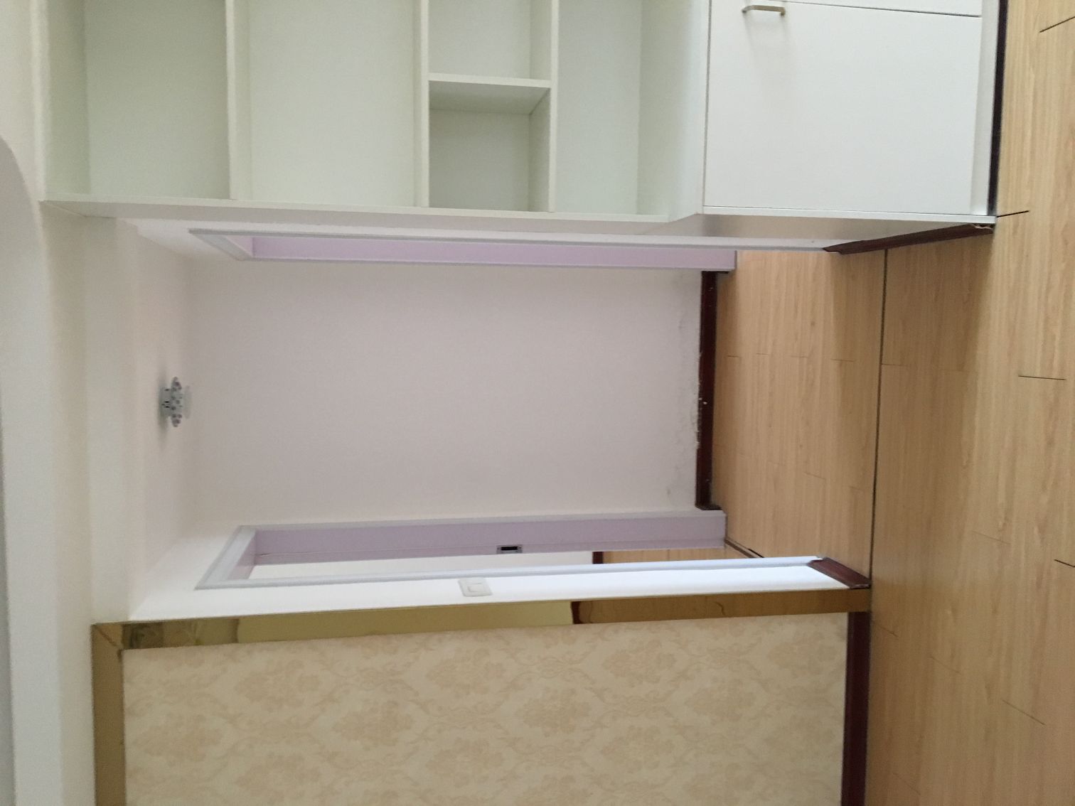 東城區(qū)灣流匯銅雀臺(tái)小區(qū)14棟1單元406精裝修房沒有住過人業(yè)主直售