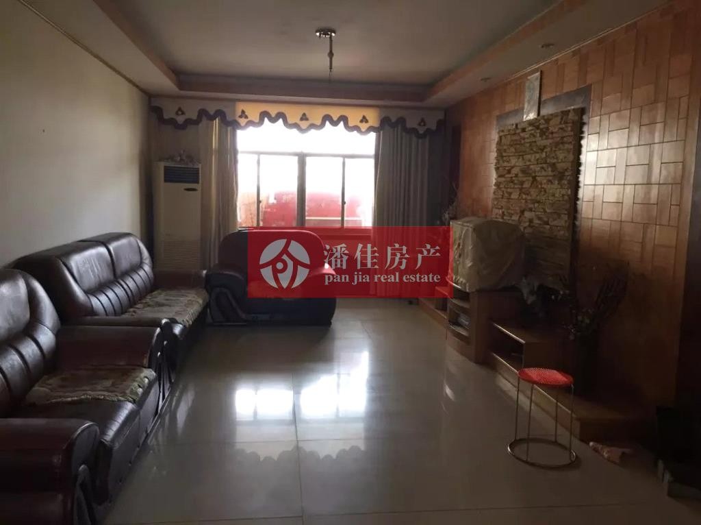 【潘佳房產(chǎn)推薦】【滿二！文昌學(xué)區(qū)房！城站路孝感賓館對(duì)面有院子128平米56萬急售】