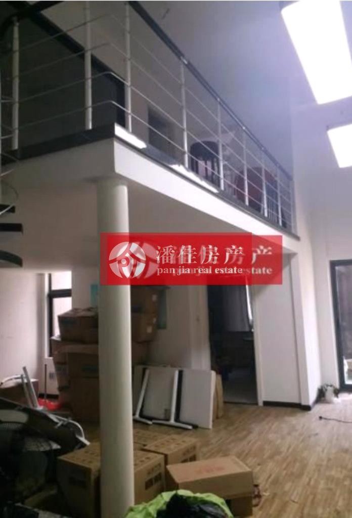 【潘佳房產(chǎn)推薦】滿二！翡翠名都107㎡3室2廳內(nèi)空5.8米上下兩層 已裝修只要62萬