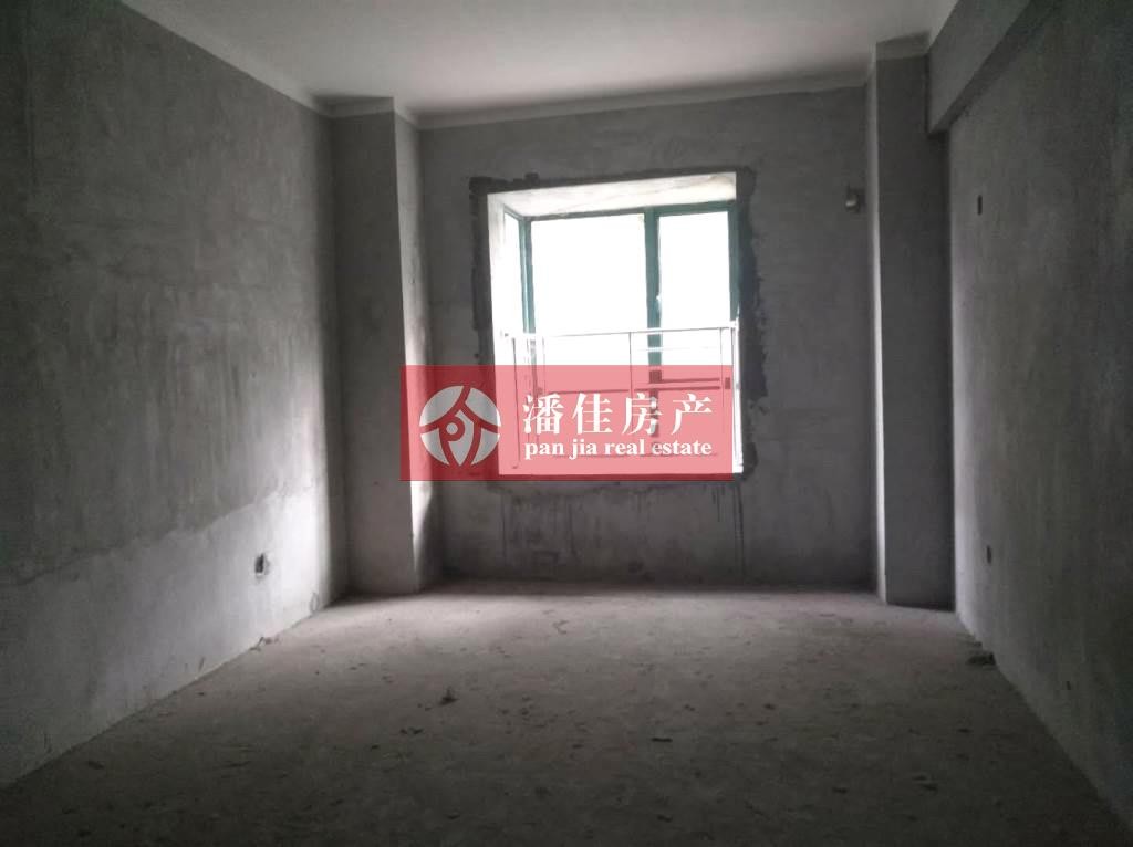 【潘佳房產(chǎn)推薦】超低價急售！西湖明珠136.11㎡3室2廳2衛(wèi)85萬（6244元/平米）