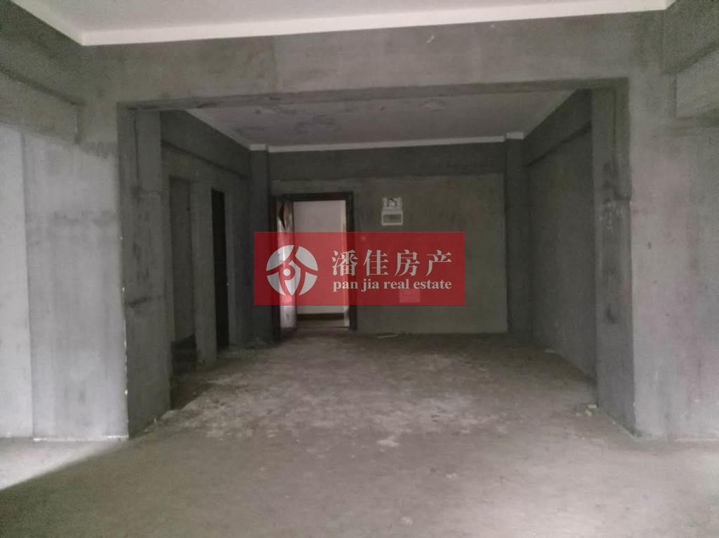 【潘佳房產(chǎn)推薦】超低價急售！西湖明珠136.11㎡3室2廳2衛(wèi)85萬（6244元/平米）