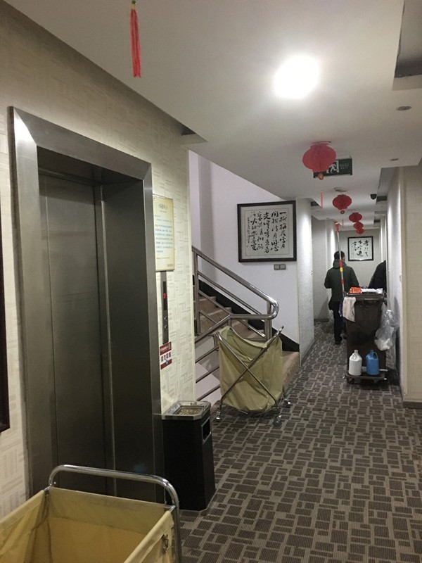 公開 武漢市武昌付家坡長(zhǎng)途車站梅苑路在營(yíng)中的商業(yè)門面