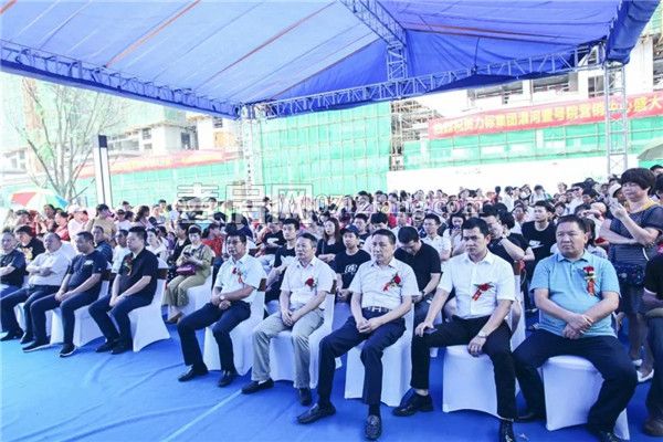 2019070618165141984binktl.jpg 6.jpg