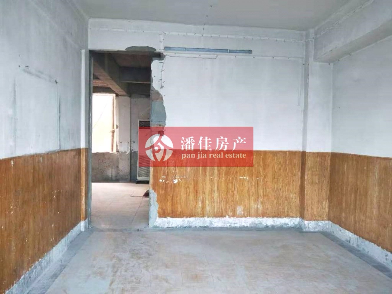 【潘佳房產(chǎn)推薦】【宇濟城中城2/6層131平米簡裝南北通透有院子方便停車60萬】