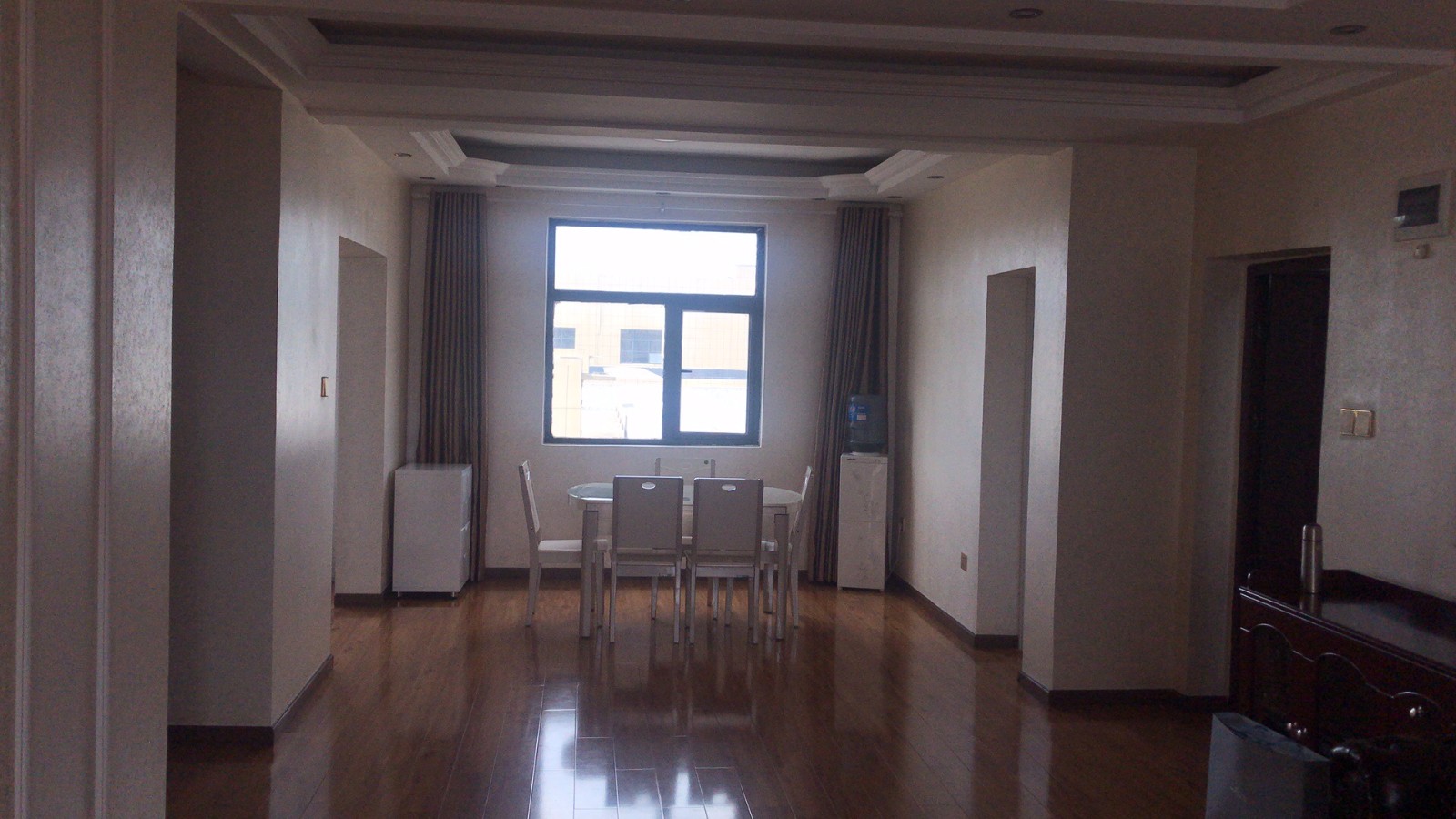 富萊美家具建材城住宅城市綜合體，緊鄰中學(xué)一中