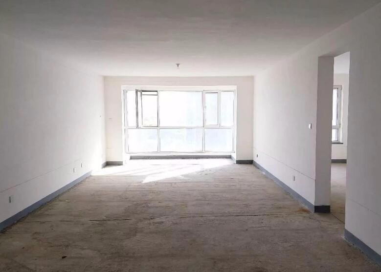 富萊美家具建材城住宅城市綜合體，緊鄰中學(xué)一中