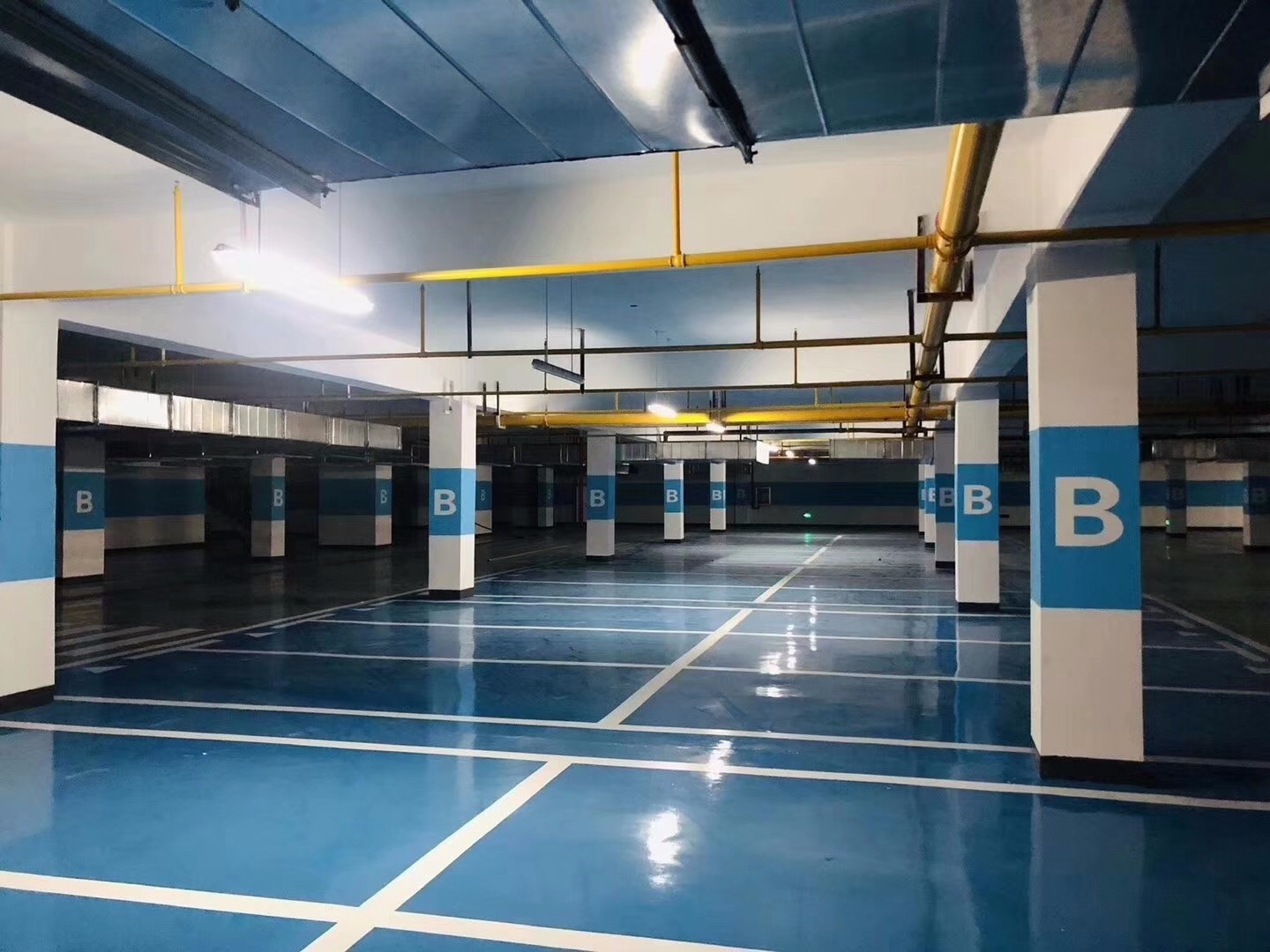 131m南北通透大三房 急售去武漢發(fā)展