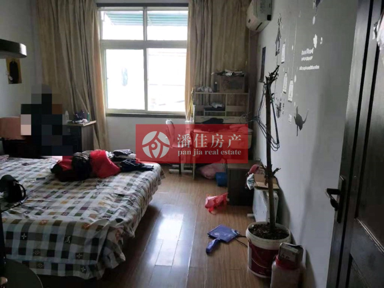 【潘佳房產(chǎn)推薦】【證滿交通西路掛口3樓106.44平米精裝只要36萬】