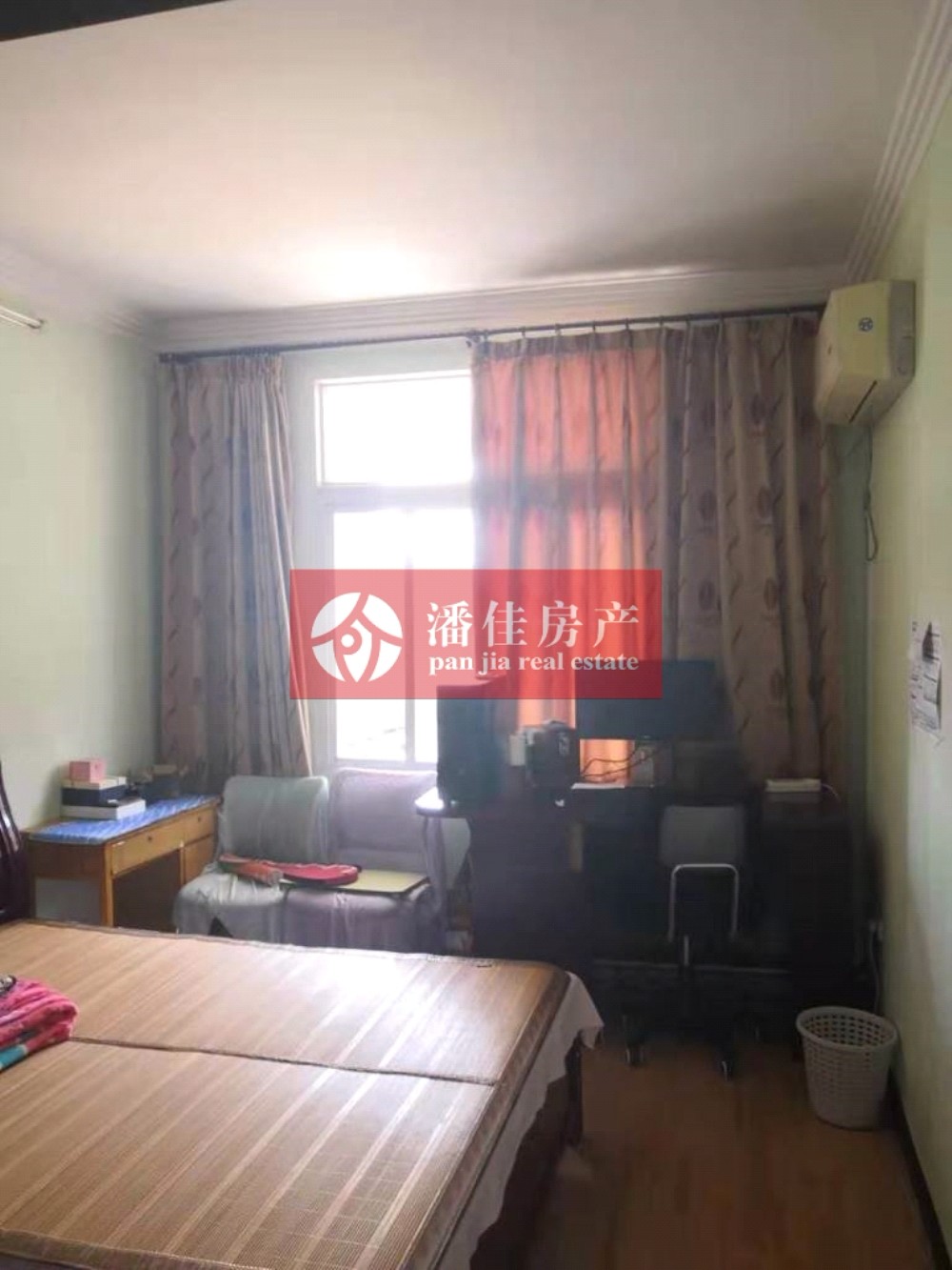 【潘佳房產(chǎn)推薦】【理絲小區(qū)4樓96.64平精裝南北通透光線很好40萬】