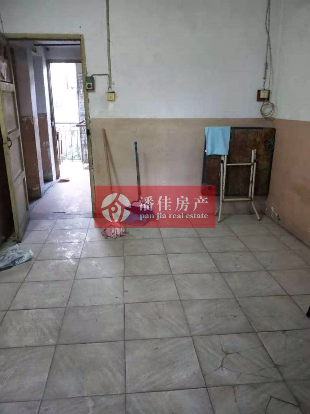 【潘佳房產(chǎn)推薦】【拆遷房！城站路老棉西區(qū)宿舍50平米2室可改3室22萬(wàn)】