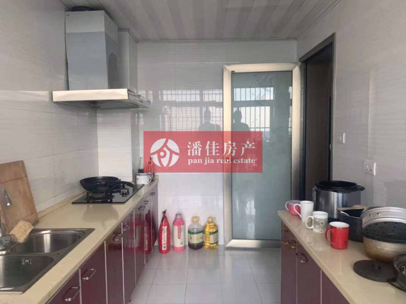 【潘佳房產(chǎn)推薦】【百佳豪庭小高層大戶型134平米高層南北通透精裝98萬】