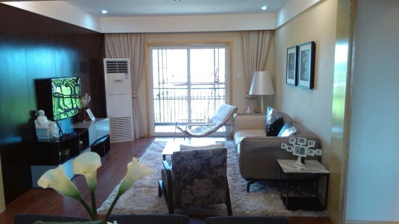 東站旁灣流匯亞瀾灣108㎡毛坯房出售