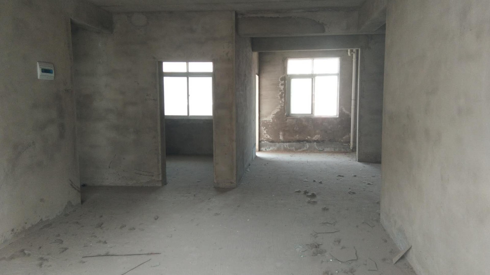 107國(guó)道旁，位置好，南北通透，采光好，急售