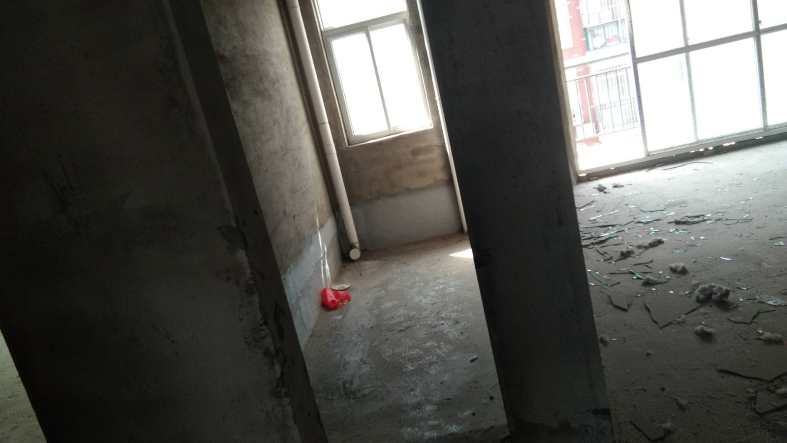 107國(guó)道旁，位置好，南北通透，采光好，急售