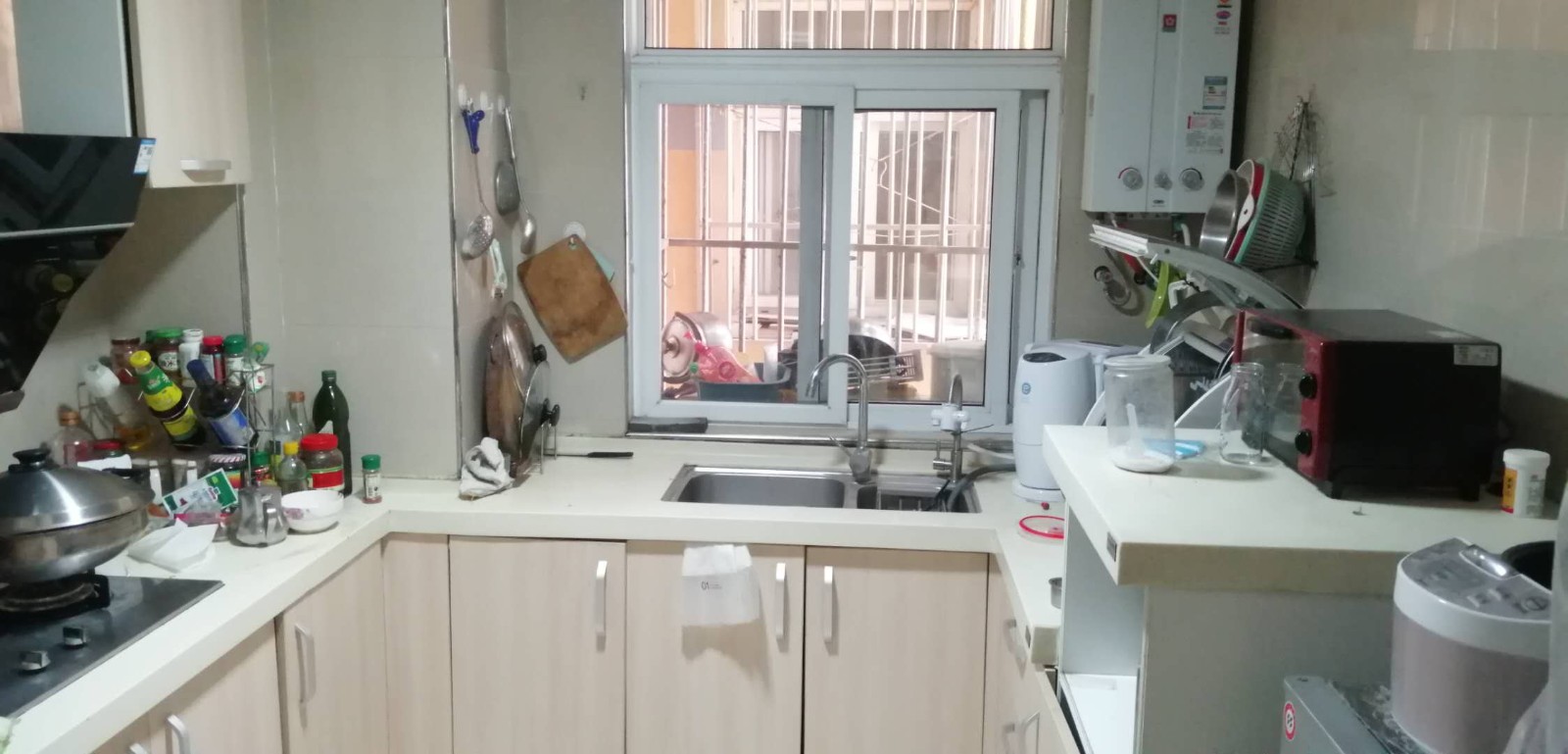 百佳豪庭好采光好樓層電梯房