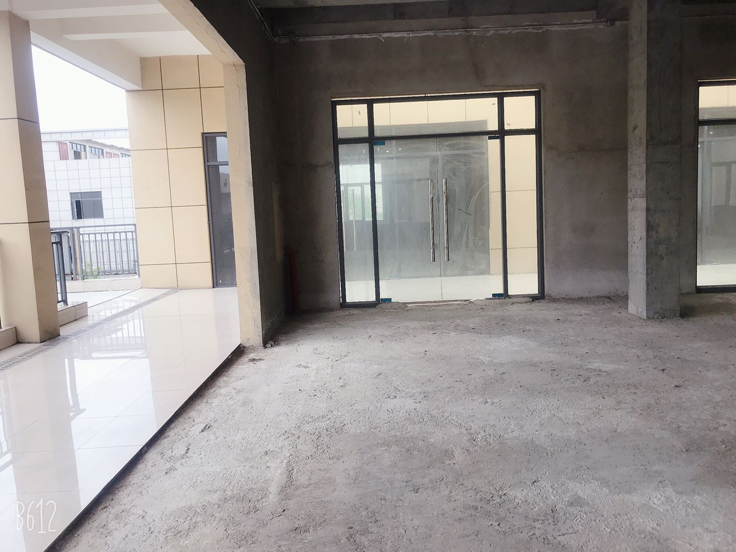 應(yīng)城富萊美家居建材城旺鋪出售