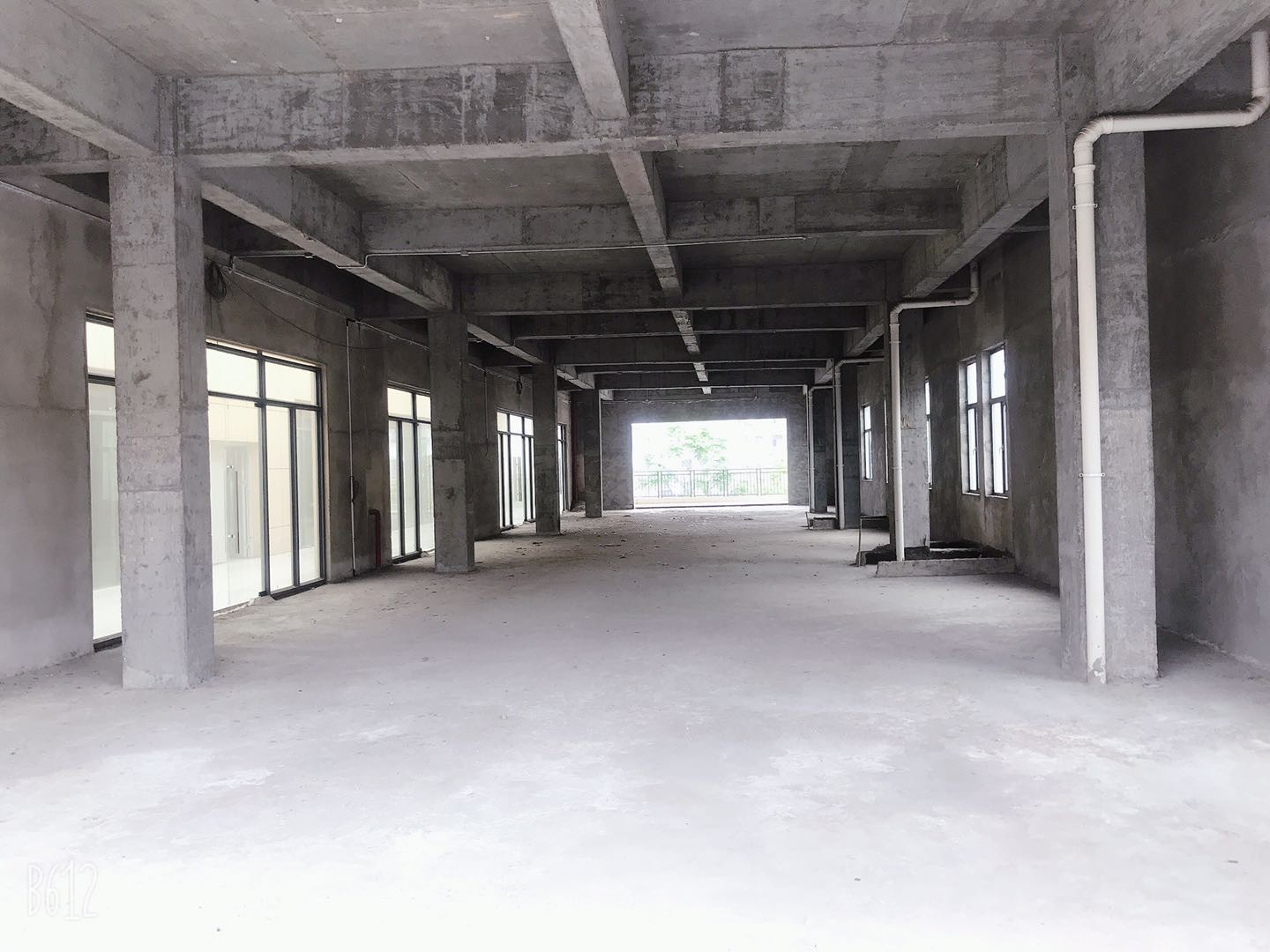 應(yīng)城富萊美家居建材城旺鋪出售