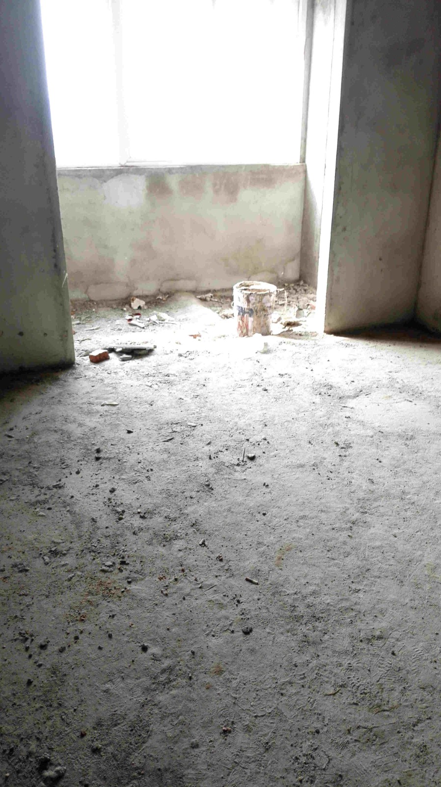 遠(yuǎn)大商住樓 房兩證齊全滿5