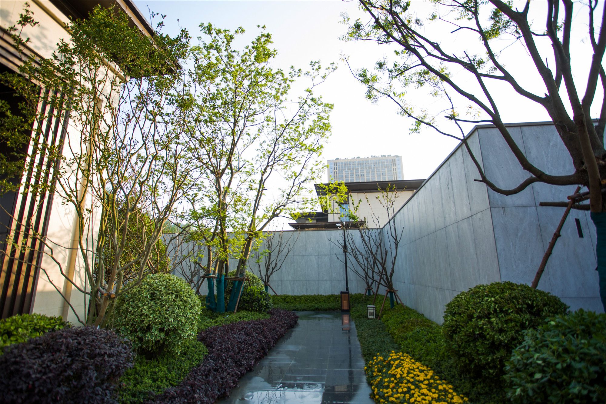 山院轉(zhuǎn)換空間