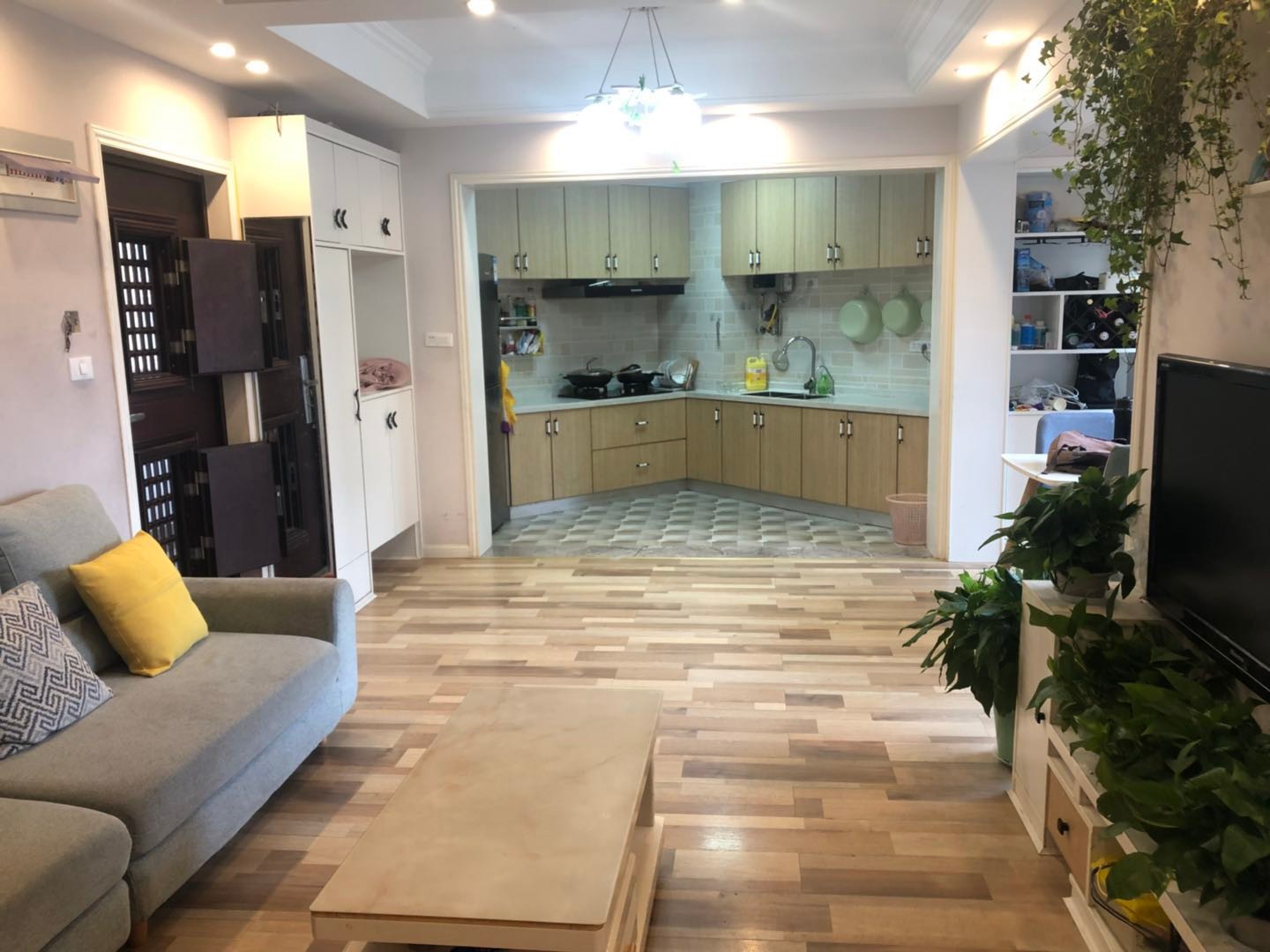 灣流匯72平精裝兩室拎包入住證滿