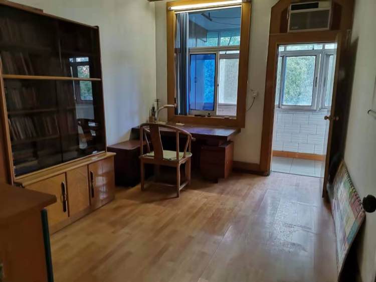 后湖西路水产局综合楼3室2厅1卫