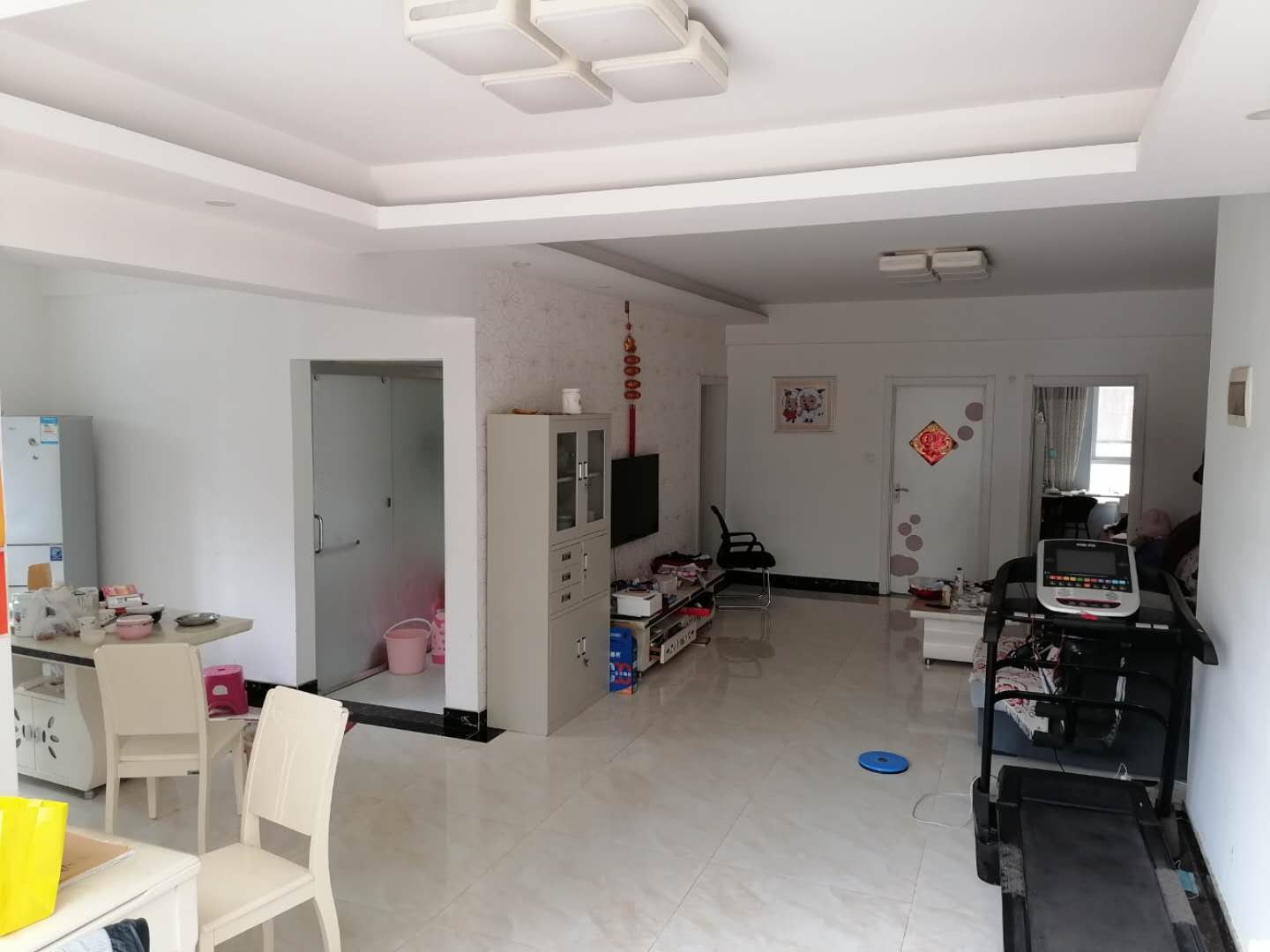 坐北朝南，戶型好，送70平方米露臺