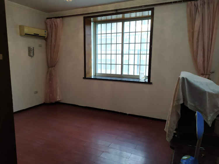 精裝大房便宜出售