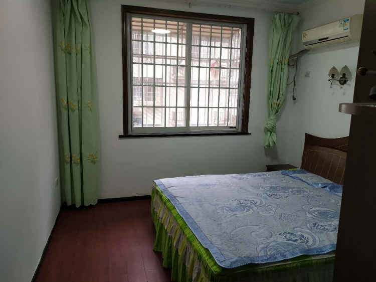 精裝大房便宜出售