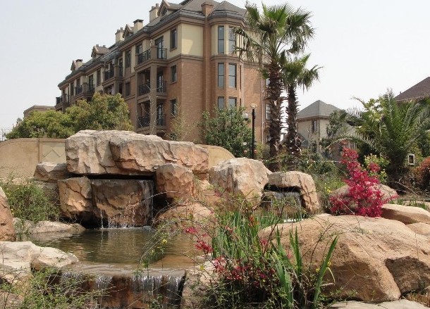 长征路鑫金狮对面天紫名苑