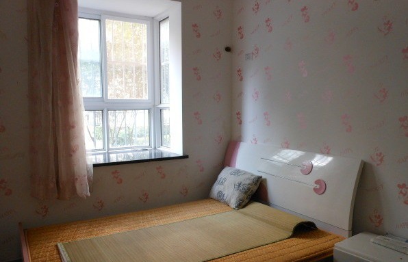 孝高旁，華隆家園小區(qū)