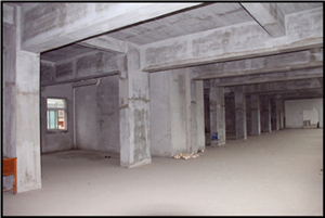 黃陂路兩間 旺鋪及二樓五百四十平米場所公開租售 自用穩(wěn) 