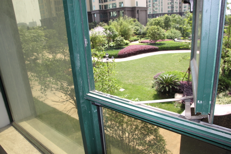  乾坤豪府超大陽(yáng)臺(tái)觀景房