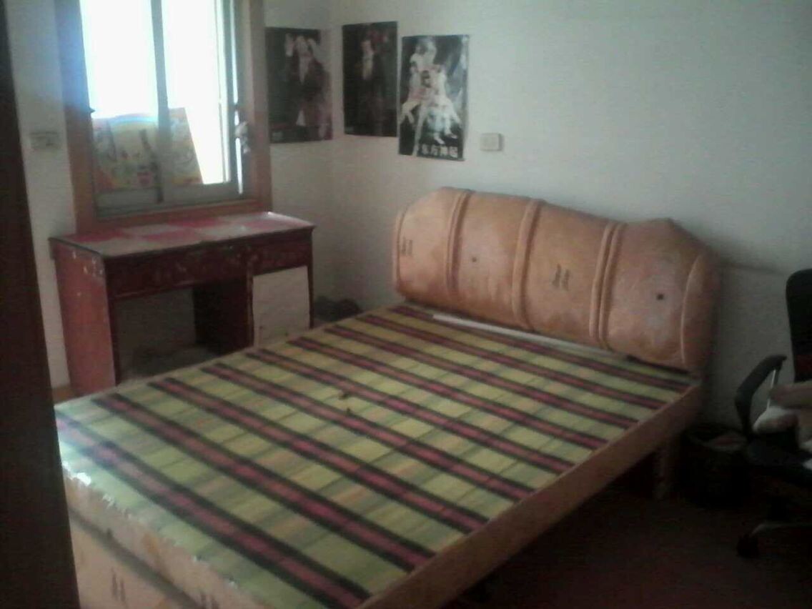 大潤(rùn)發(fā)對(duì)面【槐蔭閣簡(jiǎn)裝滿5年  可按揭貸款】