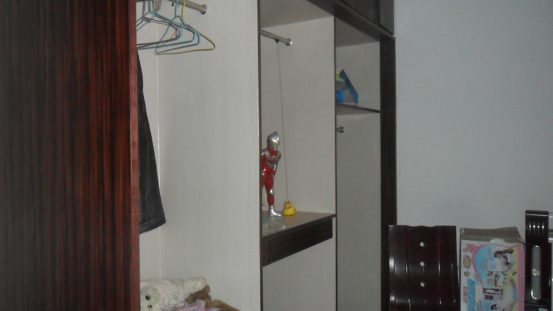 孝感東城區(qū)大會集精裝修3室2廳1衛(wèi)誠意賣