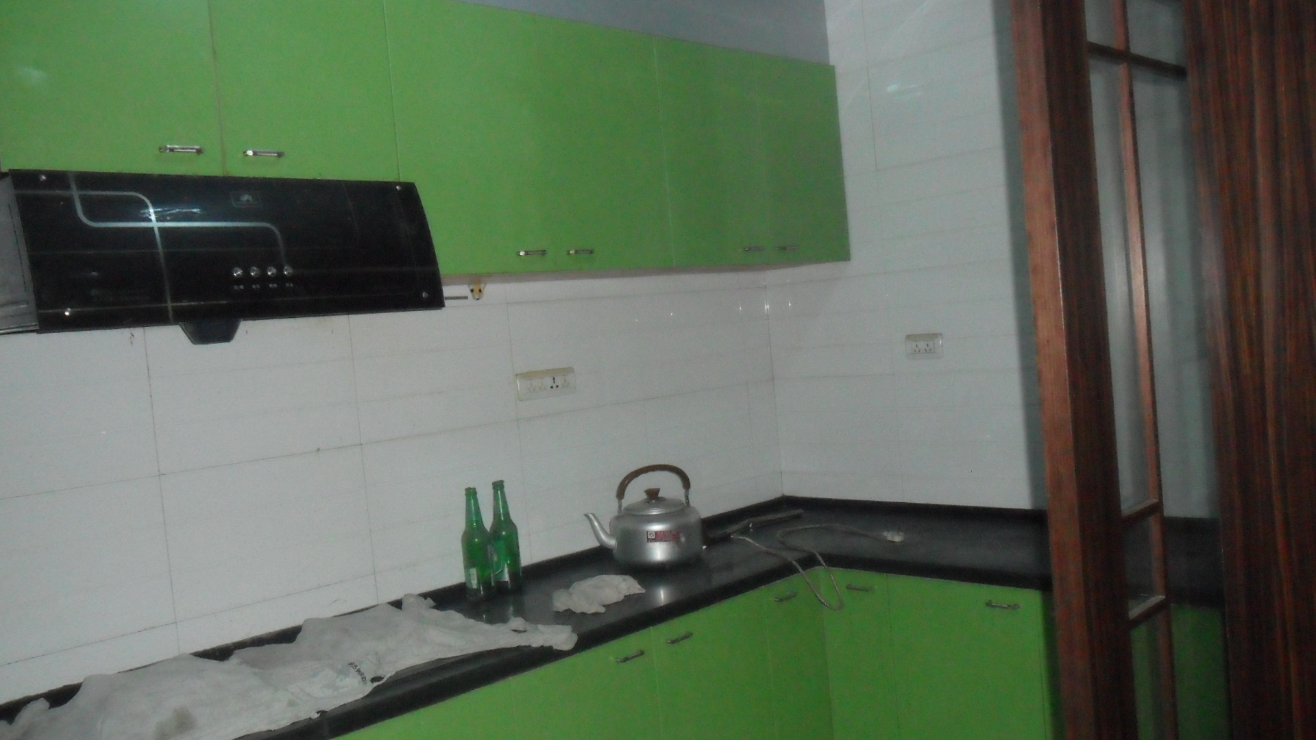 孝感東城區(qū)大會集精裝修3室2廳1衛(wèi)誠意賣